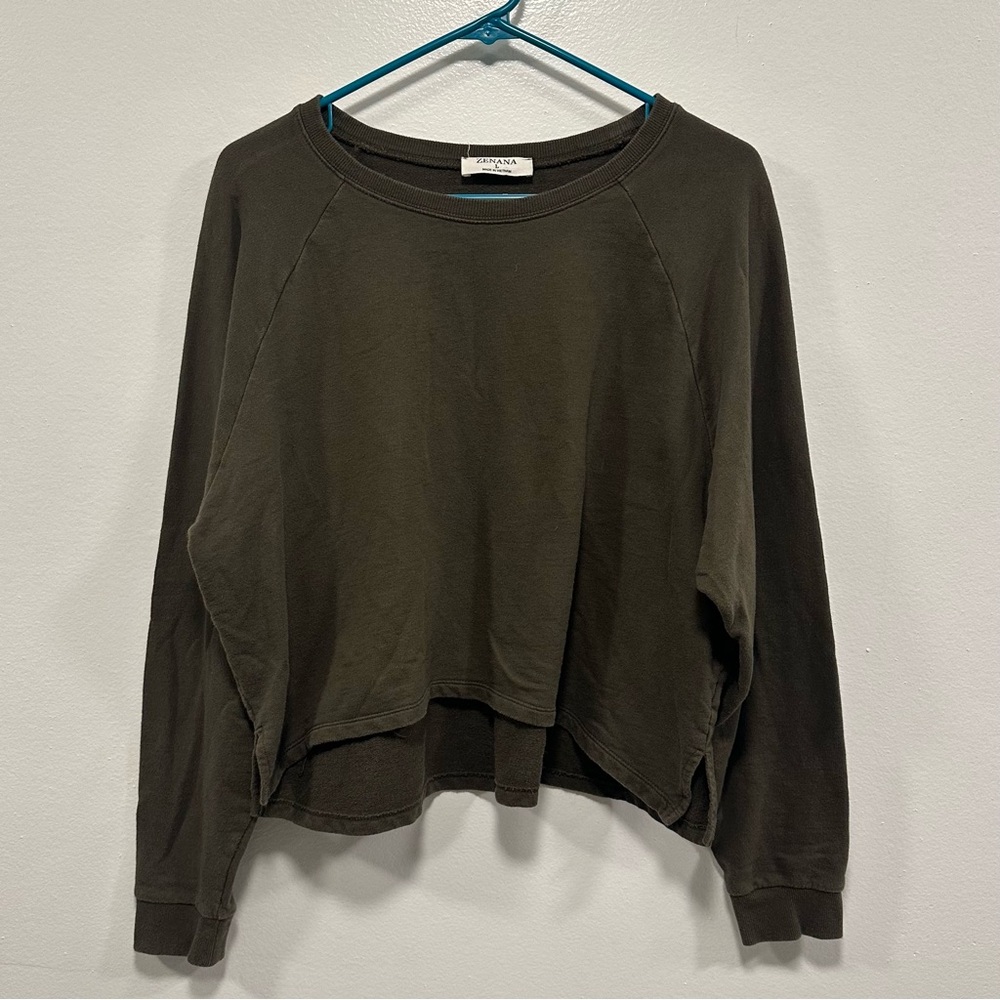 Zenana Olive army dark green Cropped Crewneck Sweatshirt - Womens Size Large